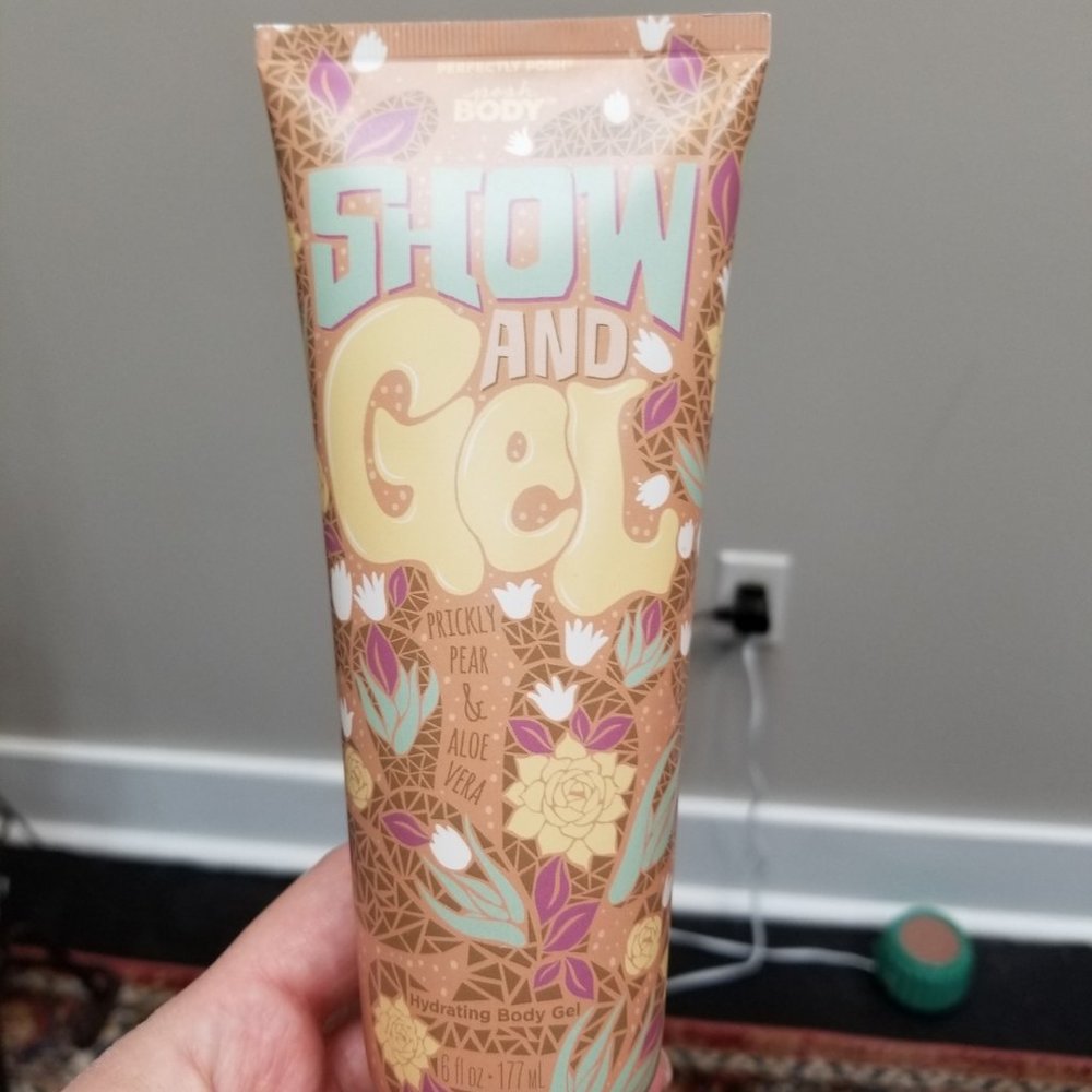 Perfectly Posh Show & Gel